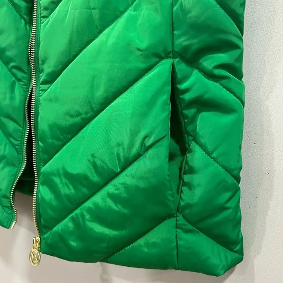 Michael Kors Quilted Puffer Vest Lightweight, Sleeveless & Full-zip Green NWT - Picture 7 of 7